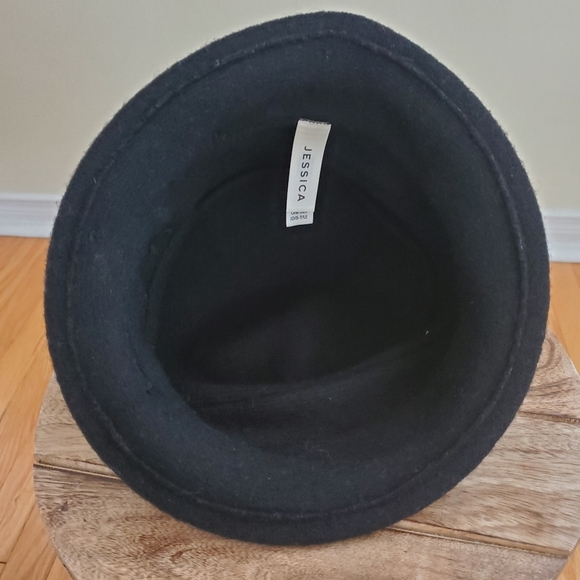 Hat - Picture 3 of 3